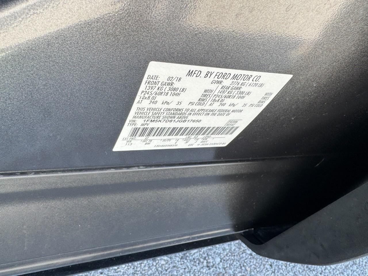 Used 2018 Ford Explorer XLT w/ Equipment Group 202A FWD image 24