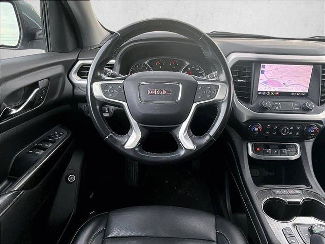 Used 2022 GMC Acadia SLT w/ LPO, Roadside Safety Package AWD/4WD image 7
