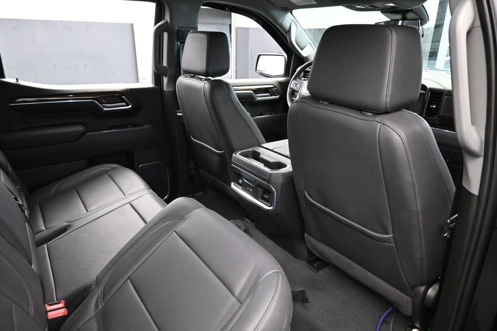 Used 2023 GMC Sierra 1500 Elevation w/ Elevation Premium Package RWD image 50