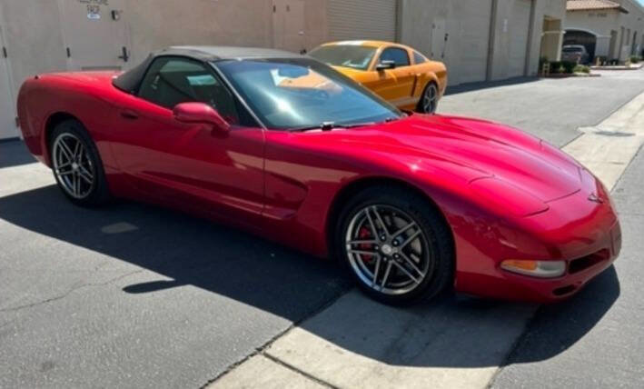 Used 2001 Chevrolet Corvette Convertible w/ Preferred Equipment Group2 image 31