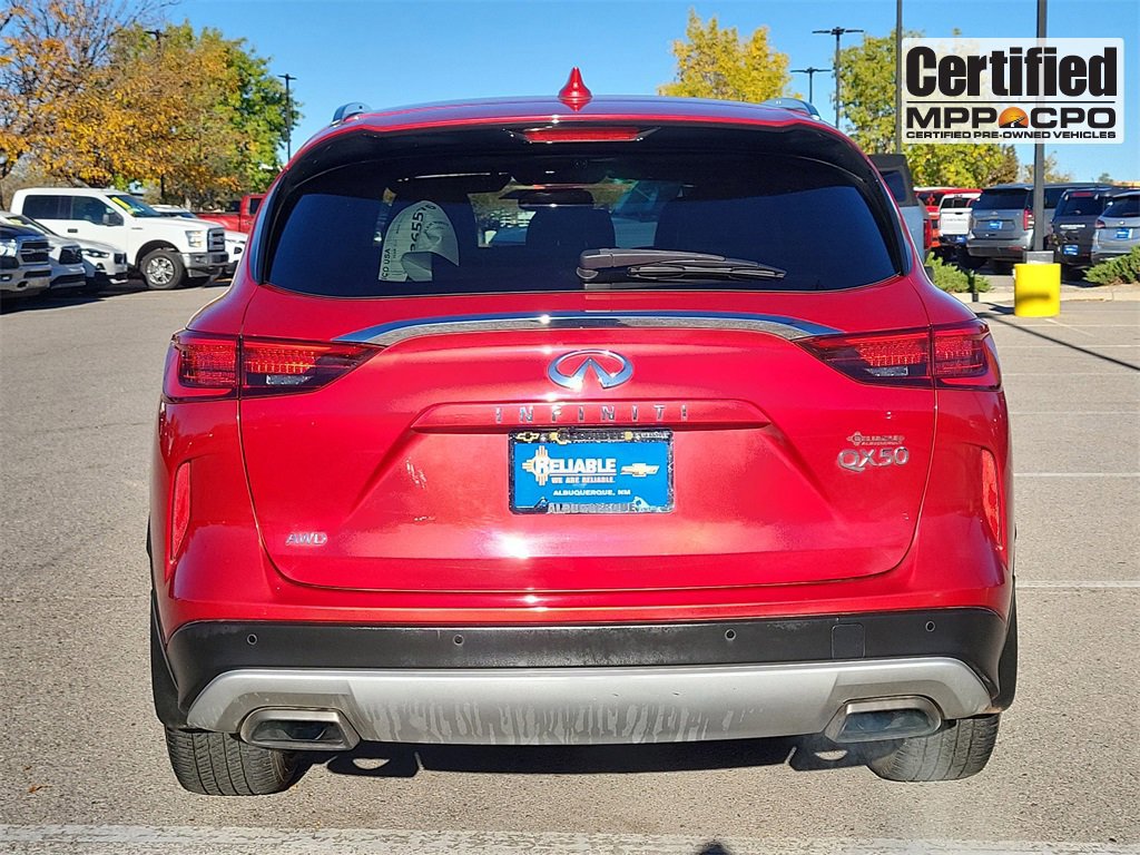 Used 2022 INFINITI QX50 Sensory image 11