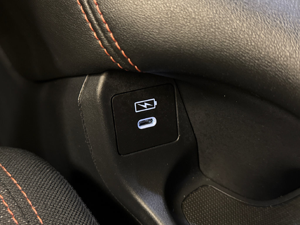 Used 2024 Honda HR-V Sport image 28