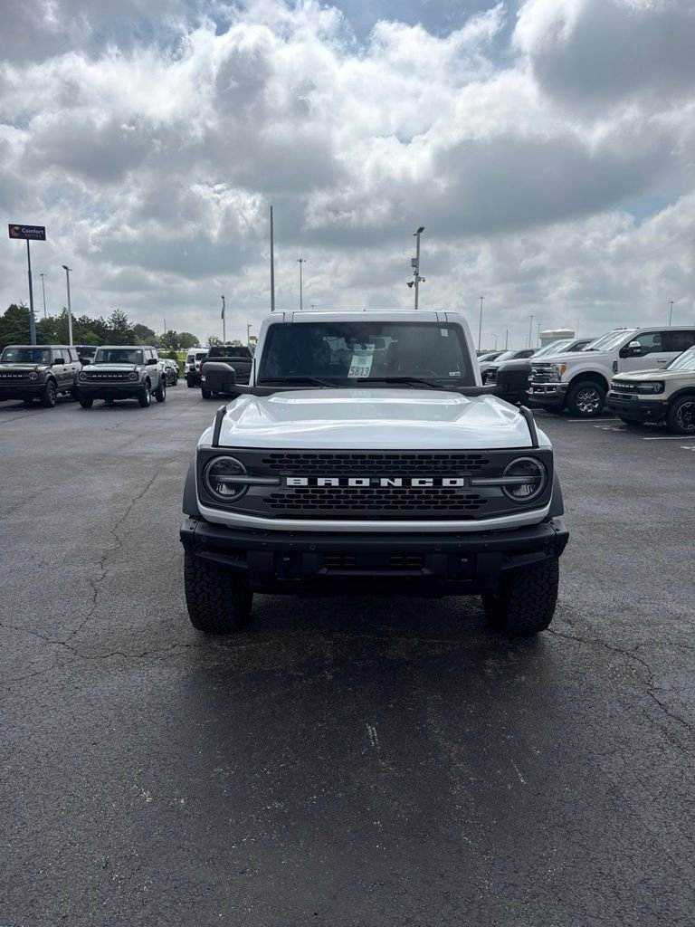Used 2025 Ford Bronco Badlands AWD/4WD image 12