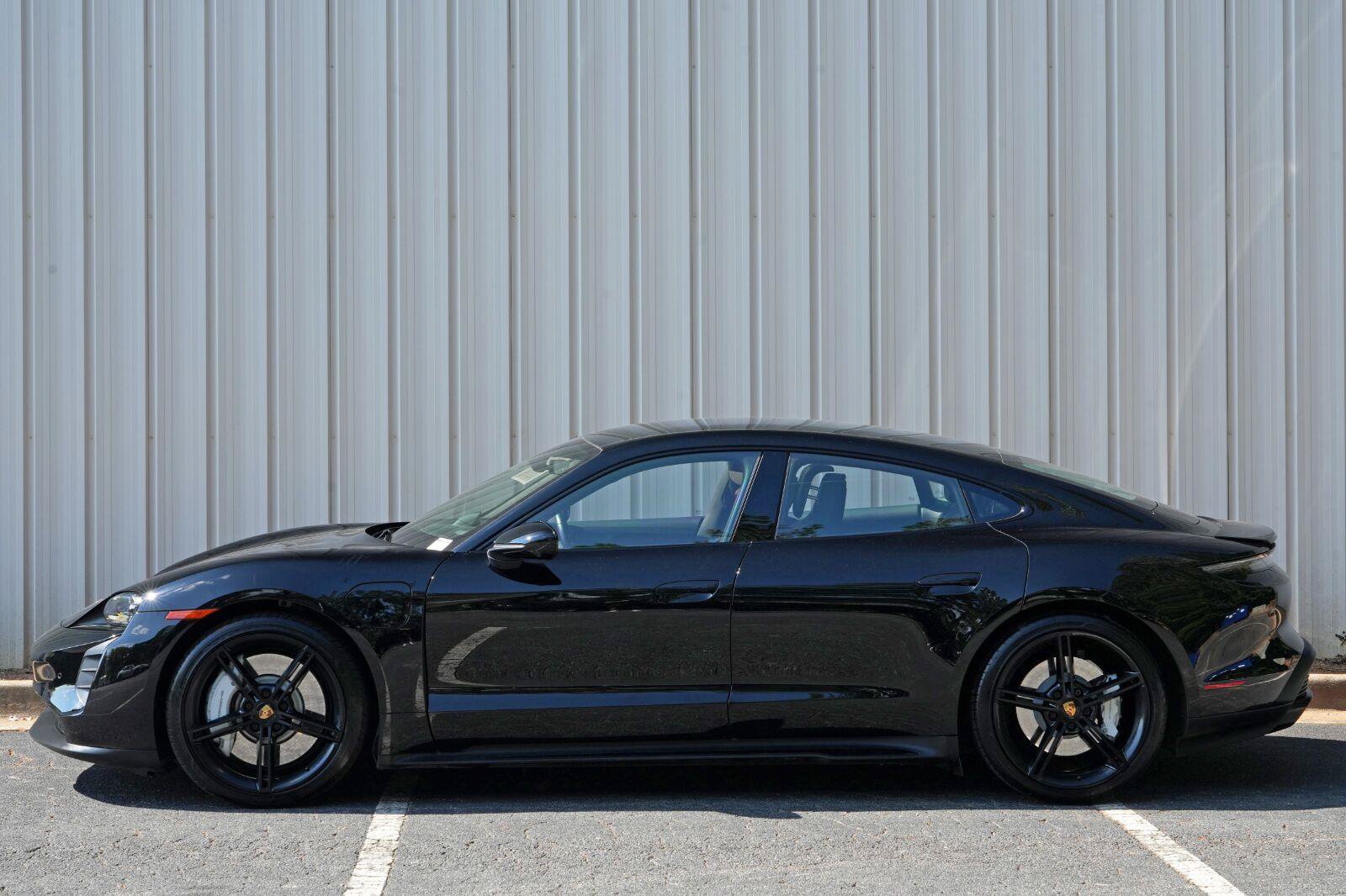 Used 2024 Porsche Taycan GTS w/ Premium Package (P6U) AWD/4WD image 54