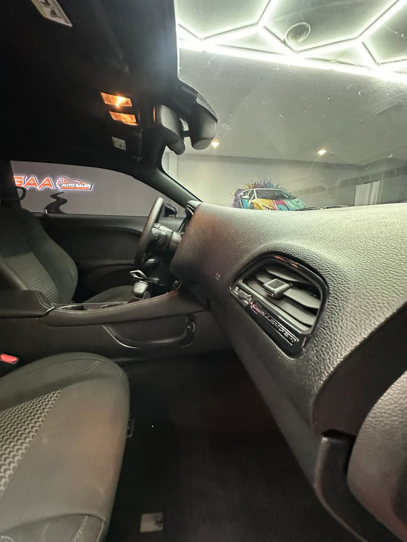 Used 2018 Dodge Challenger SXT RWD image 24