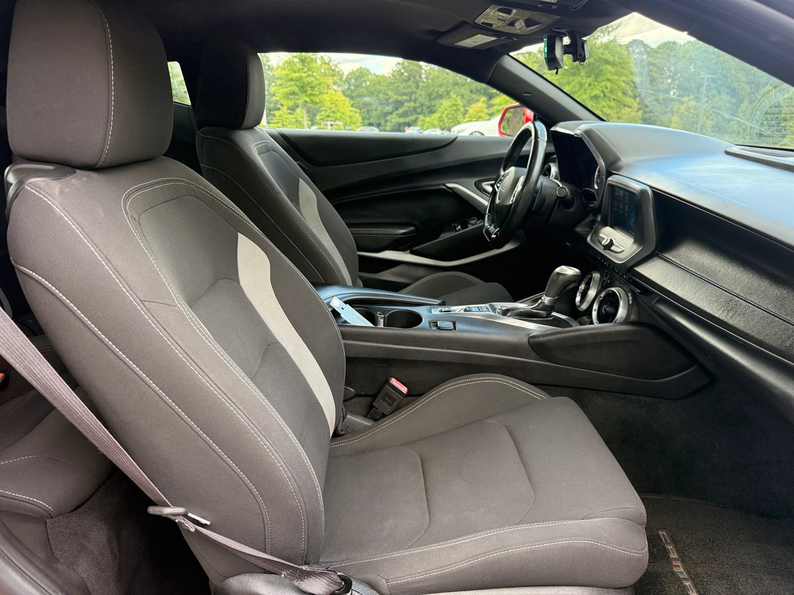 Used 2017 Chevrolet Camaro LT RWD image 35