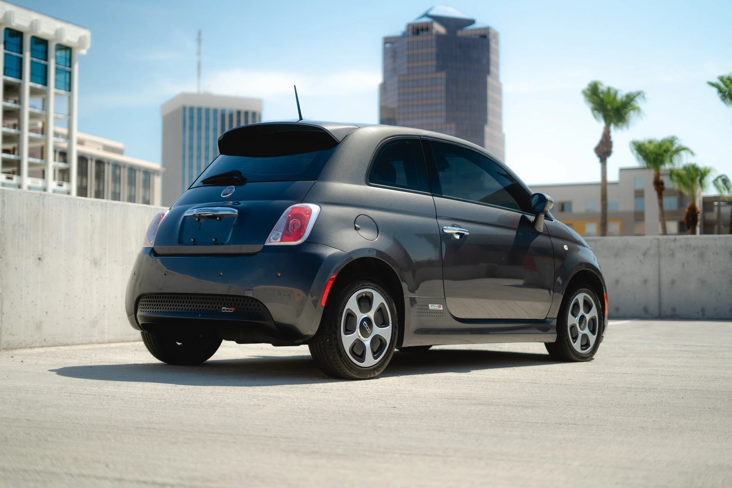 Used 2015 FIAT 500 e FWD image 14