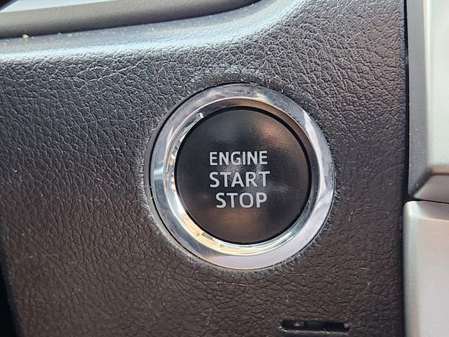 Used 2021 Toyota 4Runner SR5 image 15