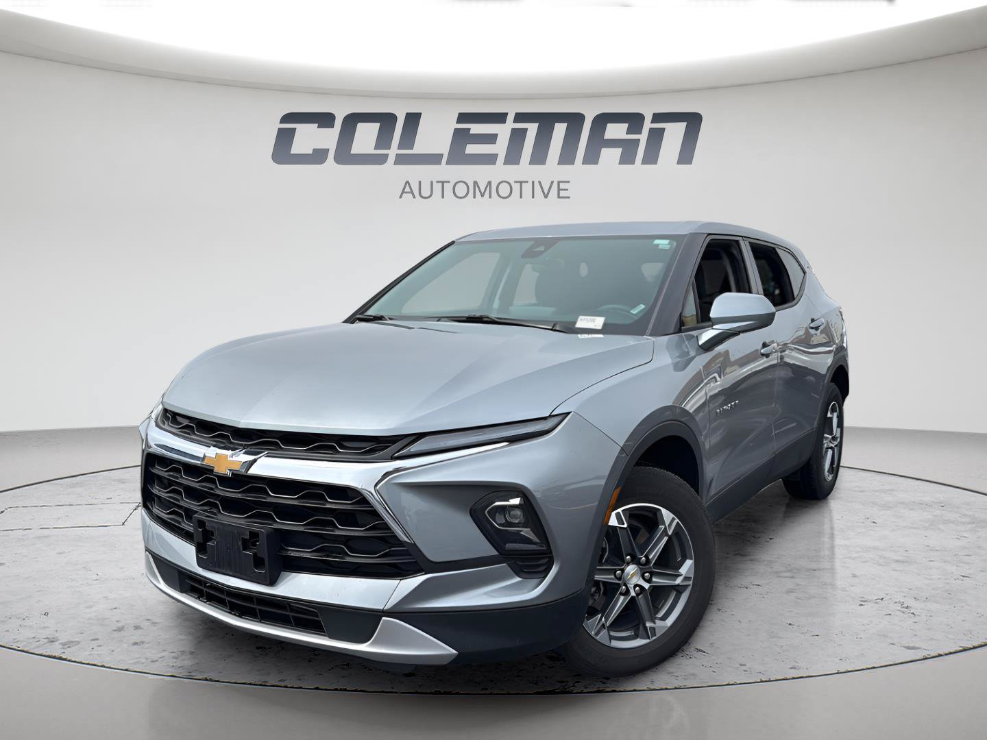 Used 2025 Chevrolet Blazer LT AWD/4WD image 1