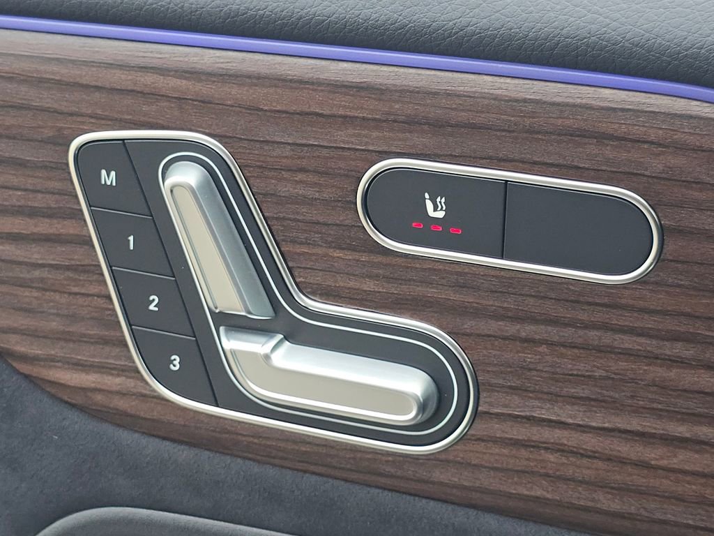 New 2026 Mercedes-Benz GLB 250 4MATIC image 5