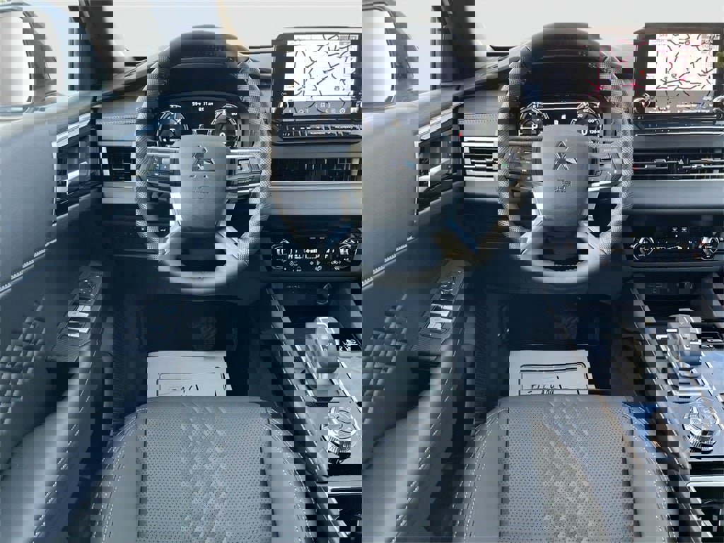 New 2025 Mitsubishi Outlander 4WD Plug-In Hybrid image 25