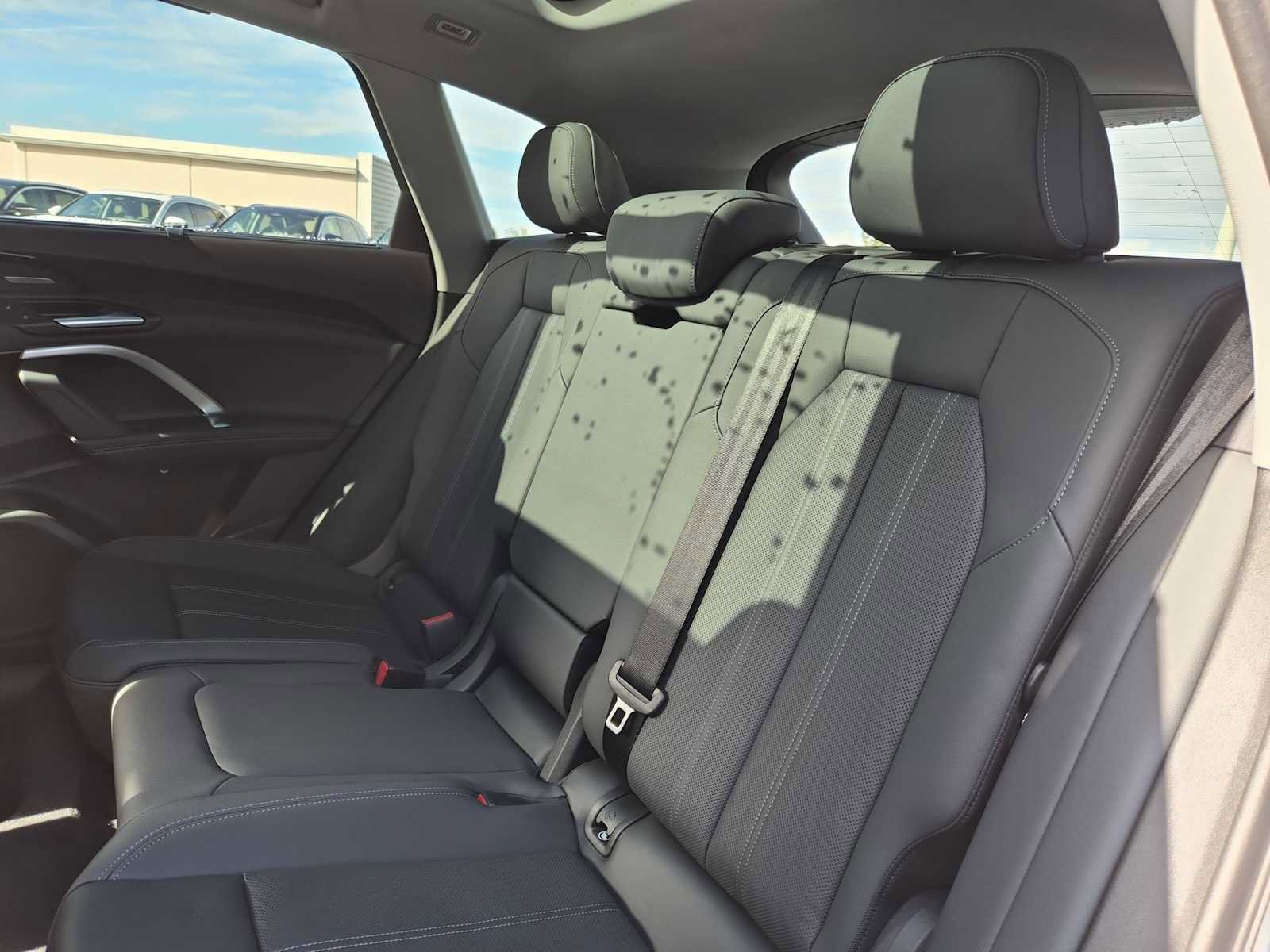 Certified 2025 Audi Q5 Premium Plus w/ Premium Plus image 19