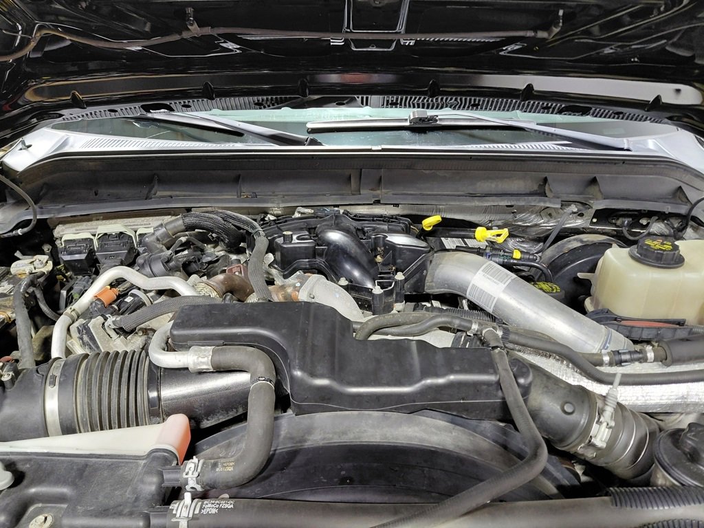 Used 2016 Ford F250 Lariat w/ Lariat Ultimate Package image 25