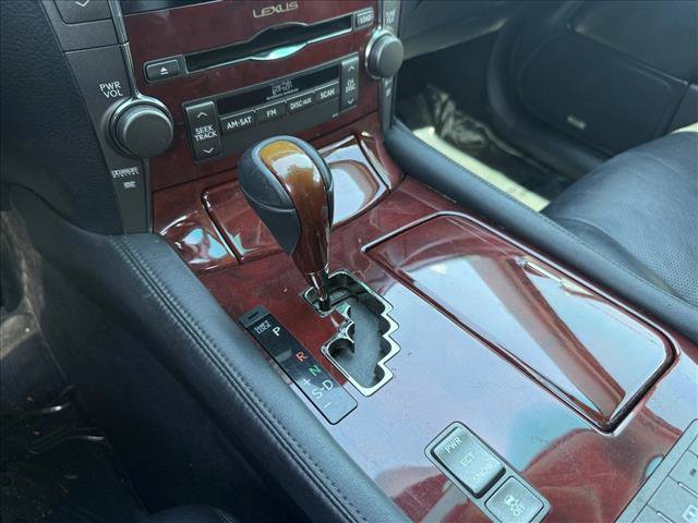 Used 2008 Lexus LS 460 RWD image 16