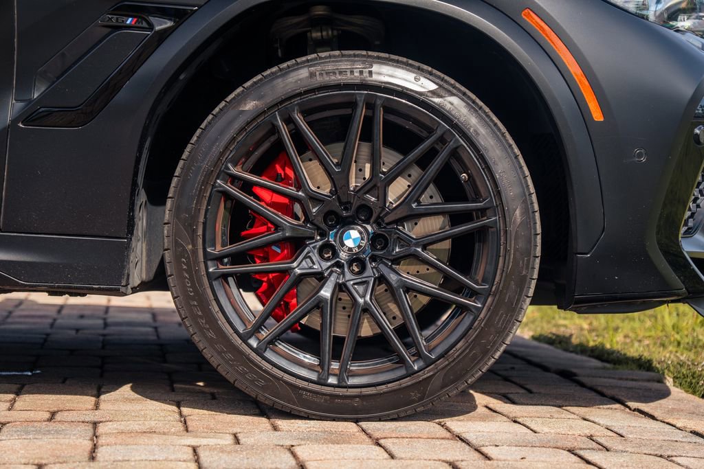 Used 2022 BMW X6 M w/ Competition Package image 14