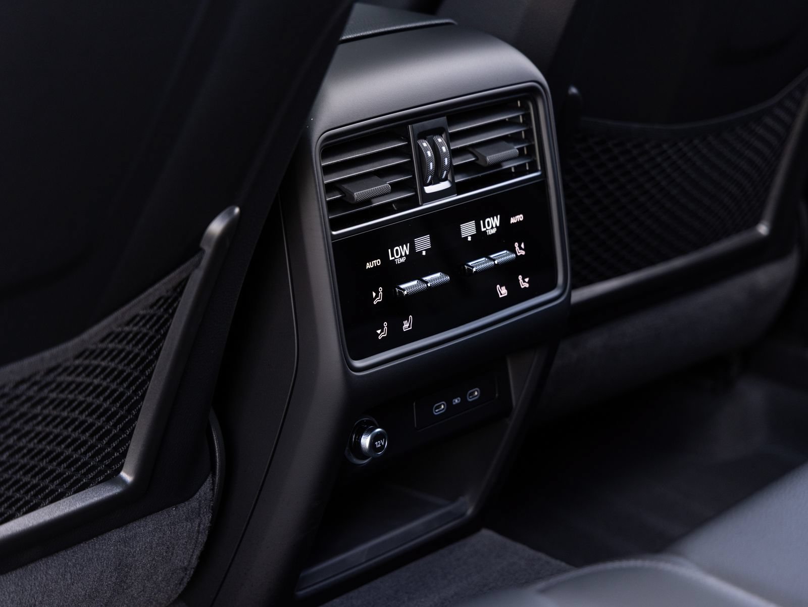 New 2026 Porsche Cayenne S AWD/4WD image 28
