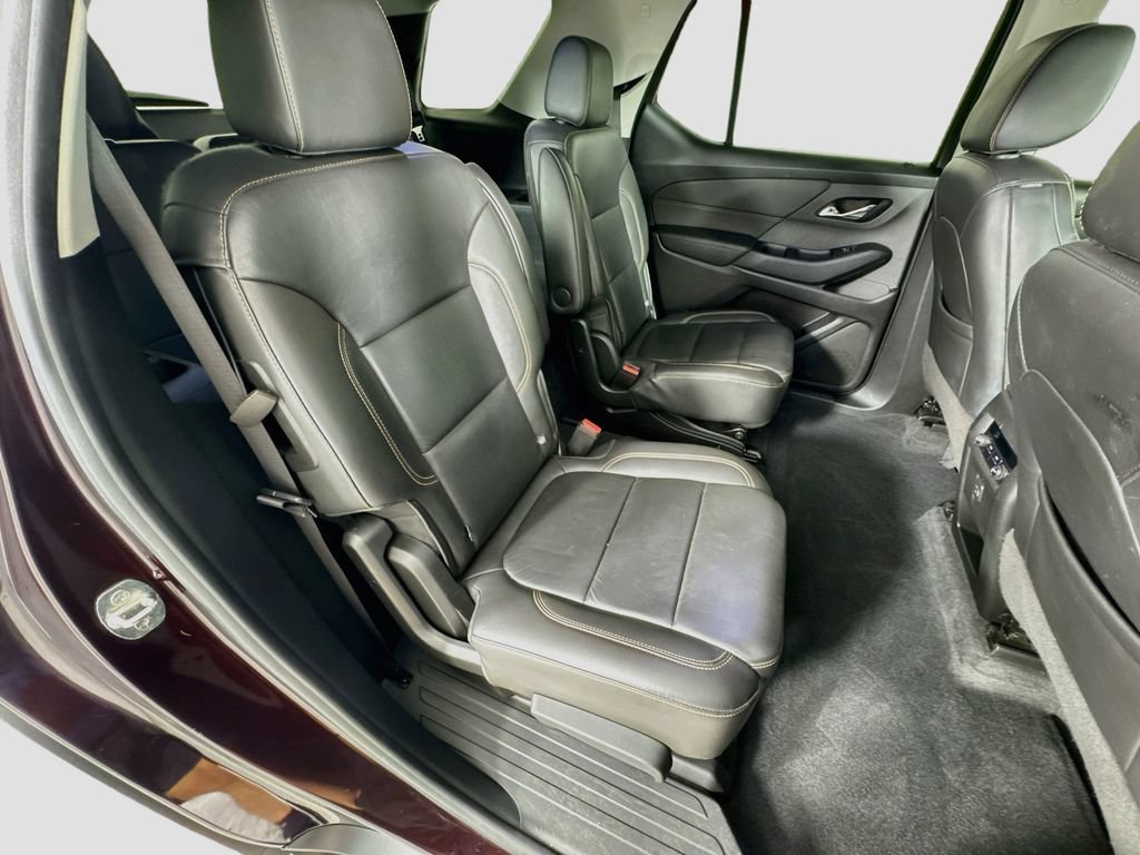 Used 2020 Chevrolet Traverse LT FWD image 28