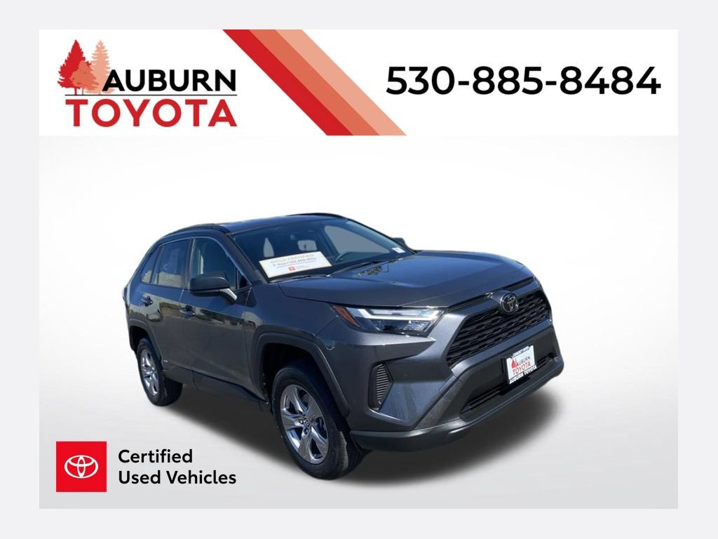 Certified 2025 Toyota RAV4 LE AWD/4WD image 1