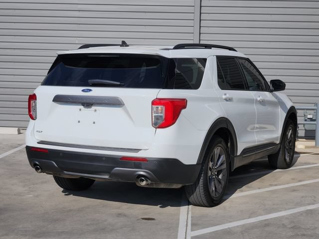 Used 2021 Ford Explorer XLT w/ Equipment Group 202A RWD image 8