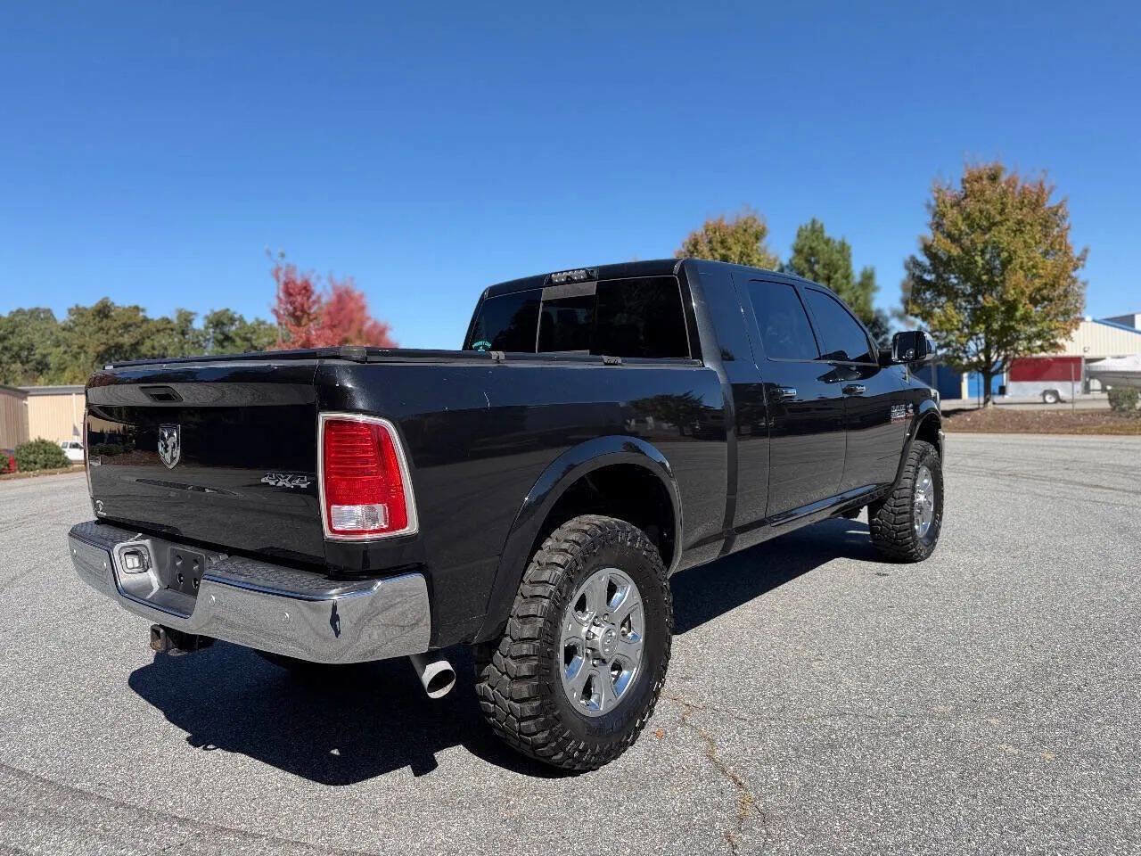 Used 2016 RAM 2500 Laramie image 8