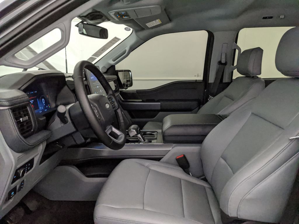 New 2025 Ford F150 Lightning Flash image 22