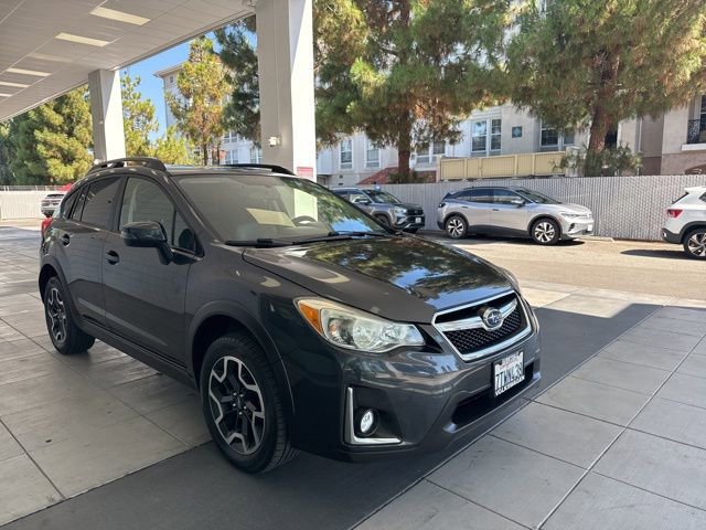 Used 2016 Subaru Crosstrek 2.0i Limited image 3