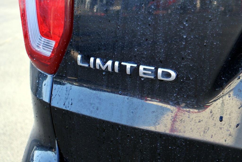 Certified 2017 Ford Explorer Limited AWD/4WD image 15