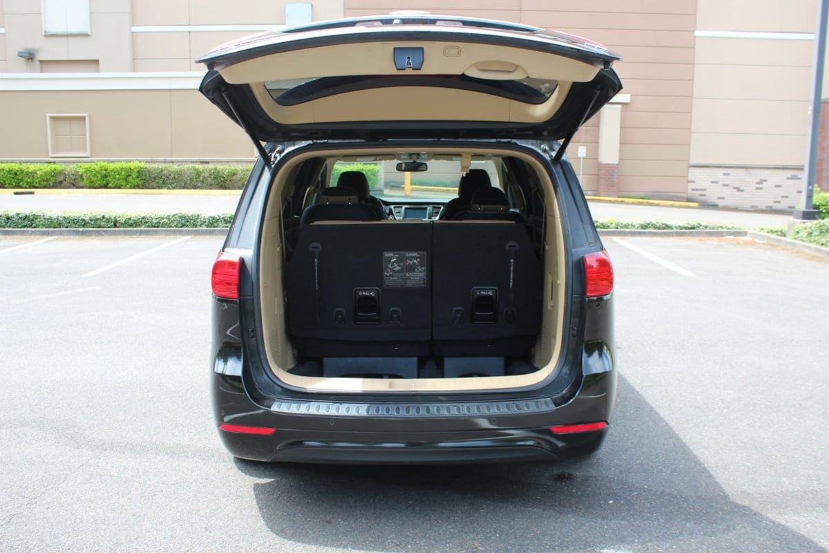 Used 2016 Kia Sedona SX FWD image 27