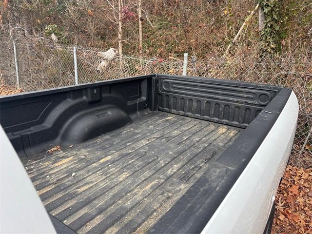 Used 2023 RAM 3500 Tradesman w/ Chrome Appearance Group image 8