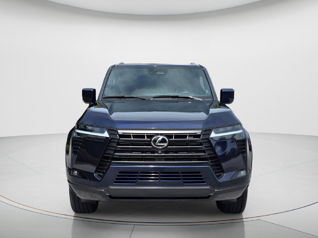 Used 2024 Lexus GX 550 w/ Accessory Package (31) AWD/4WD image 2