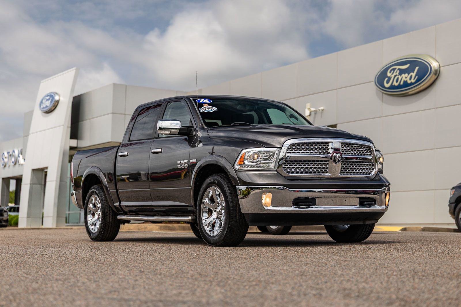 Used 2016 RAM 1500 Laramie