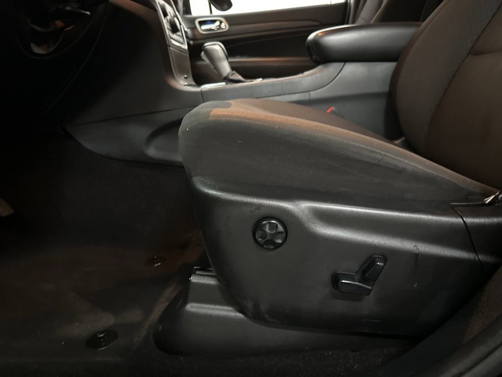 Used 2020 Jeep Grand Cherokee Laredo AWD/4WD image 35