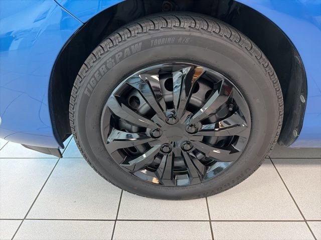 Used 2012 Toyota Prius C Two image 11