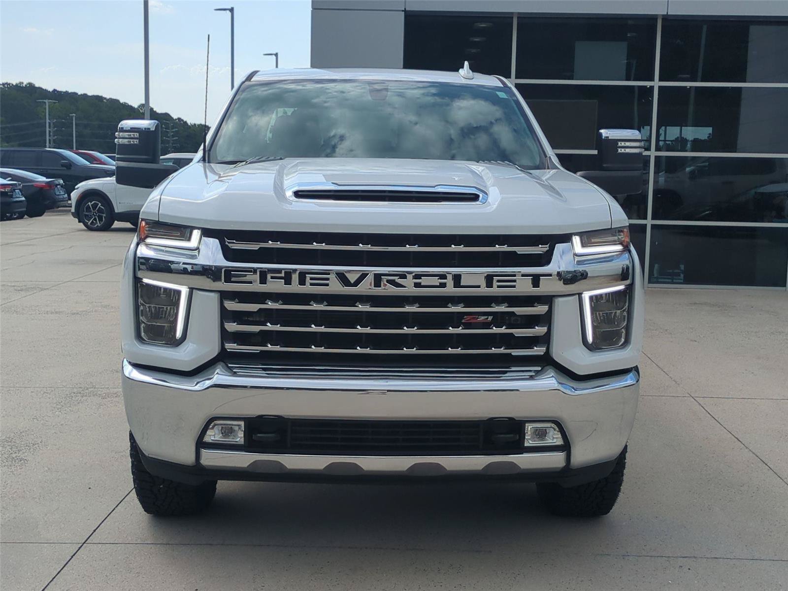 Used 2022 Chevrolet Silverado 2500 LTZ AWD/4WD image 8