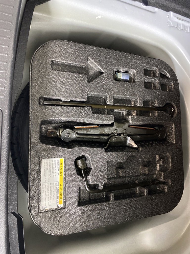 Used 2022 Toyota Corolla XSE image 29