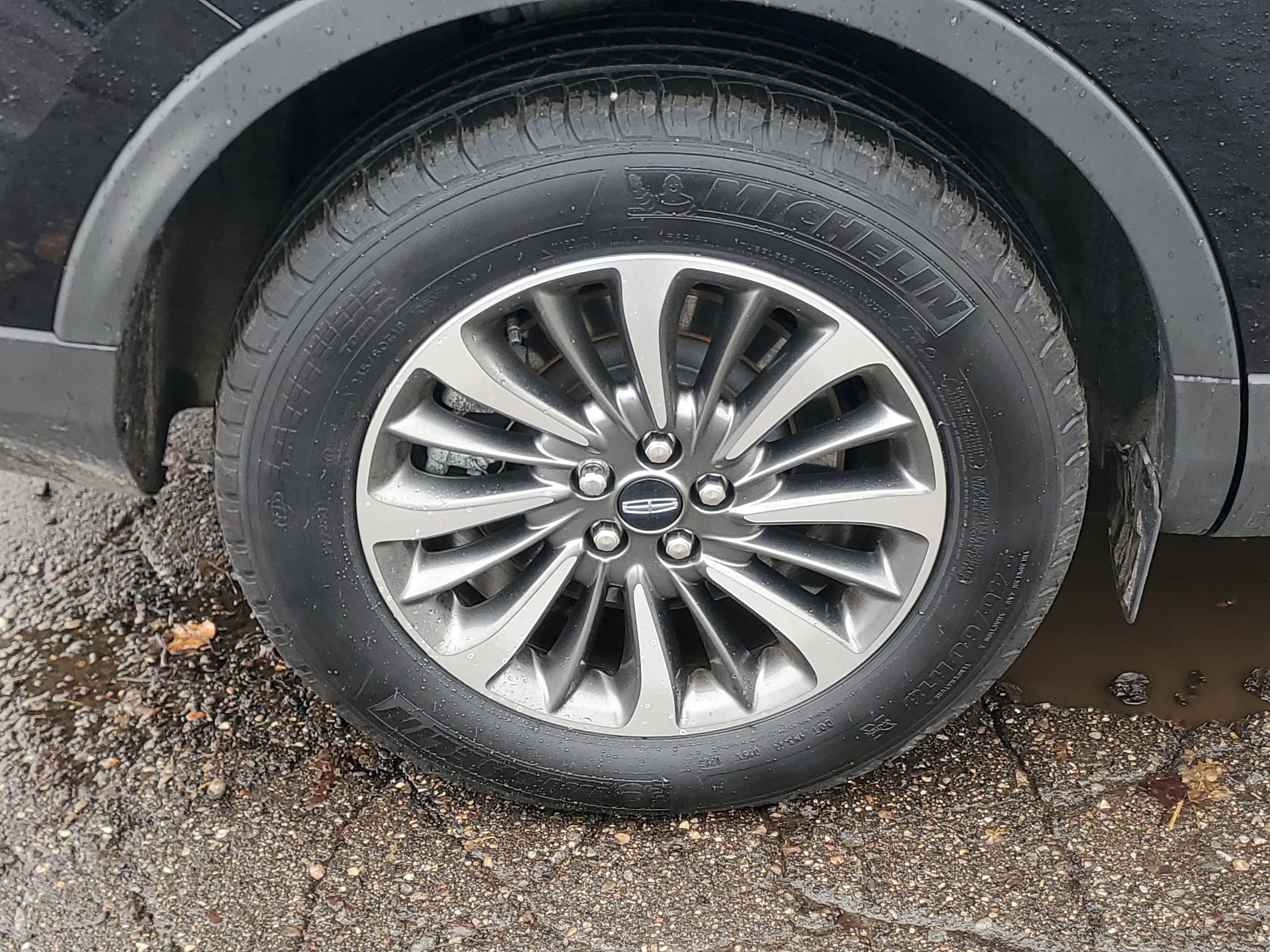 Certified 2023 Lincoln Nautilus Reserve AWD/4WD image 7
