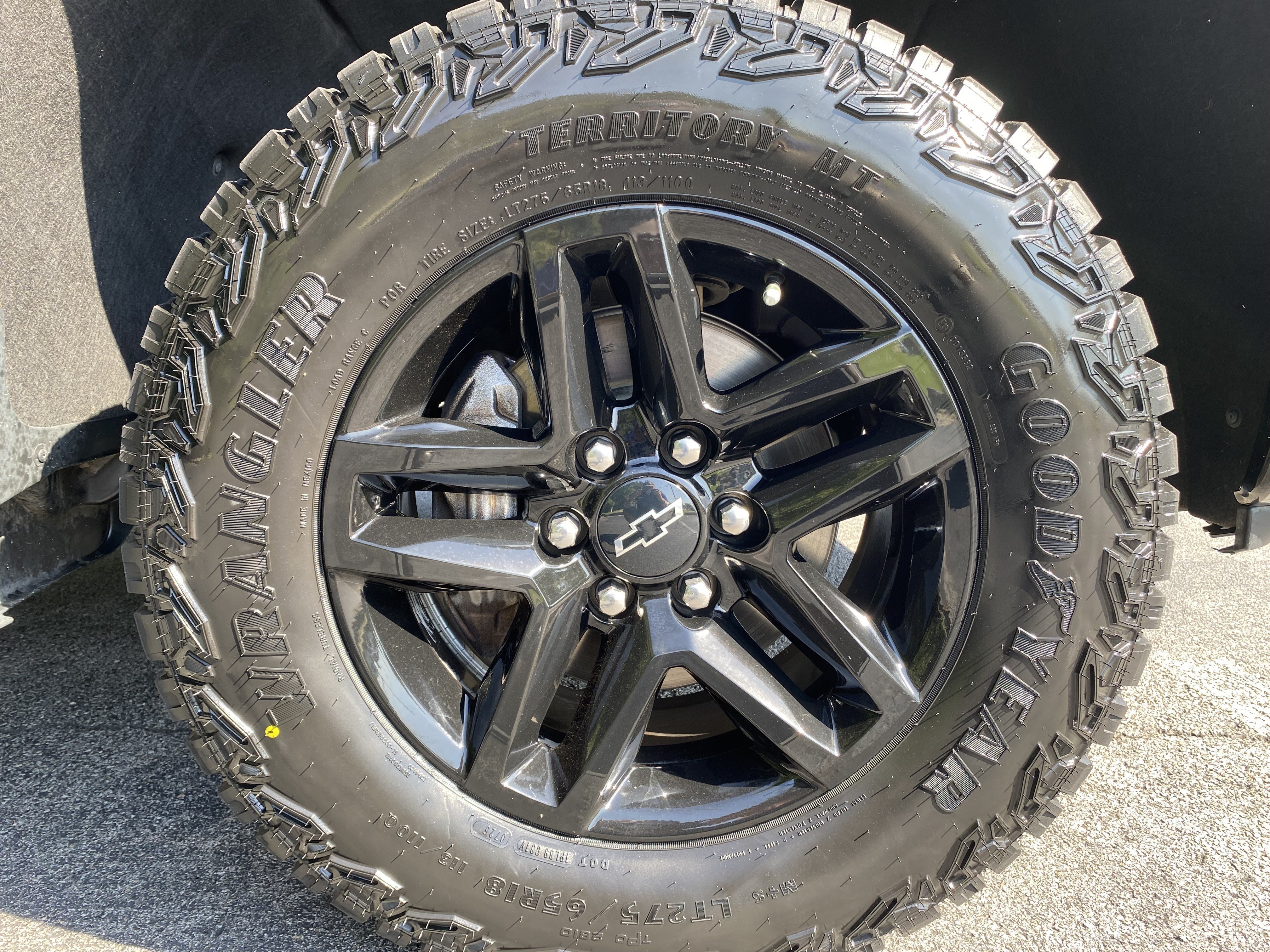 Used 2024 Chevrolet Silverado 1500 LT Trail Boss w/ Convenience Package II AWD/4WD image 13