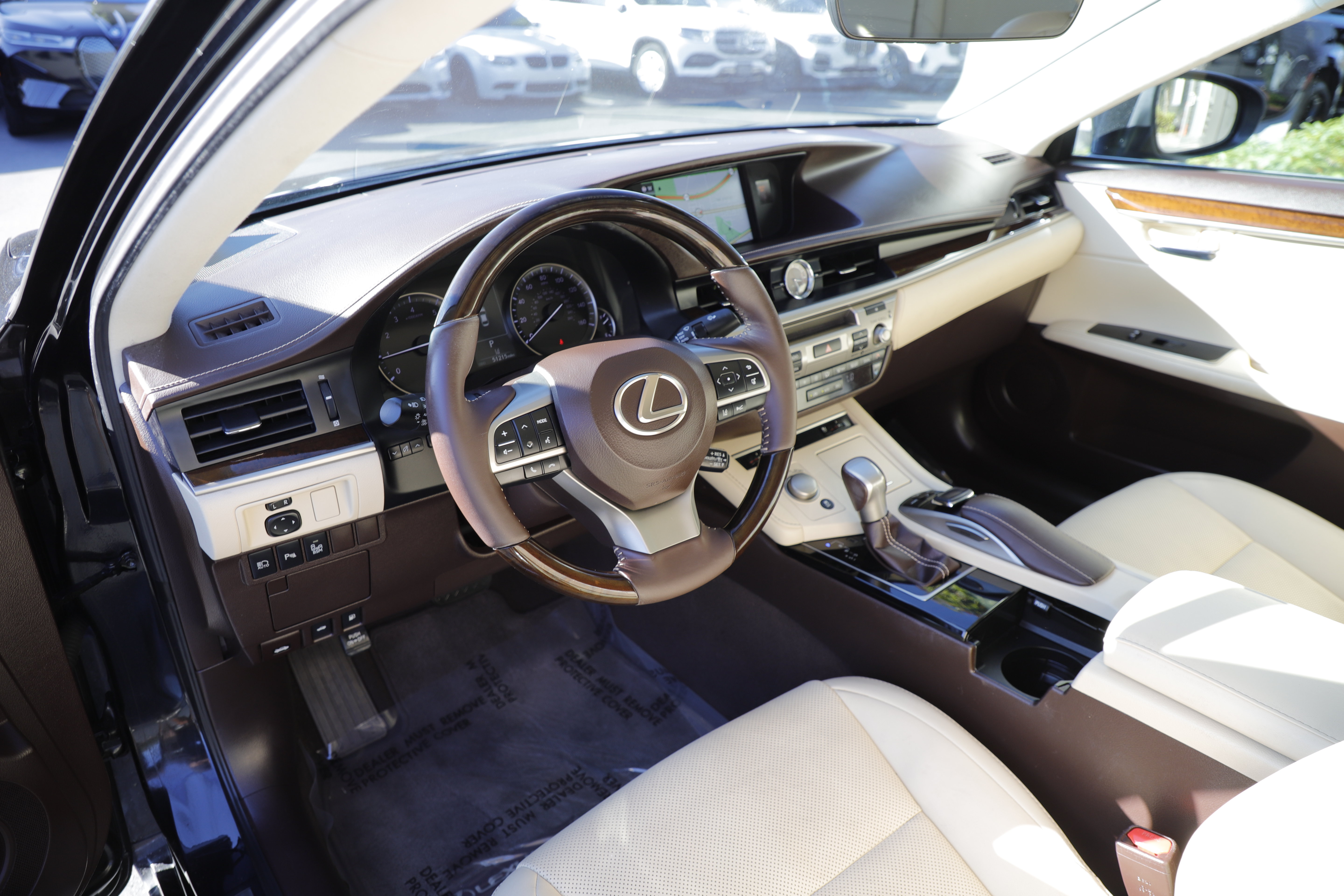 Used 2017 Lexus ES 350 w/ Navigation System Package FWD image 21