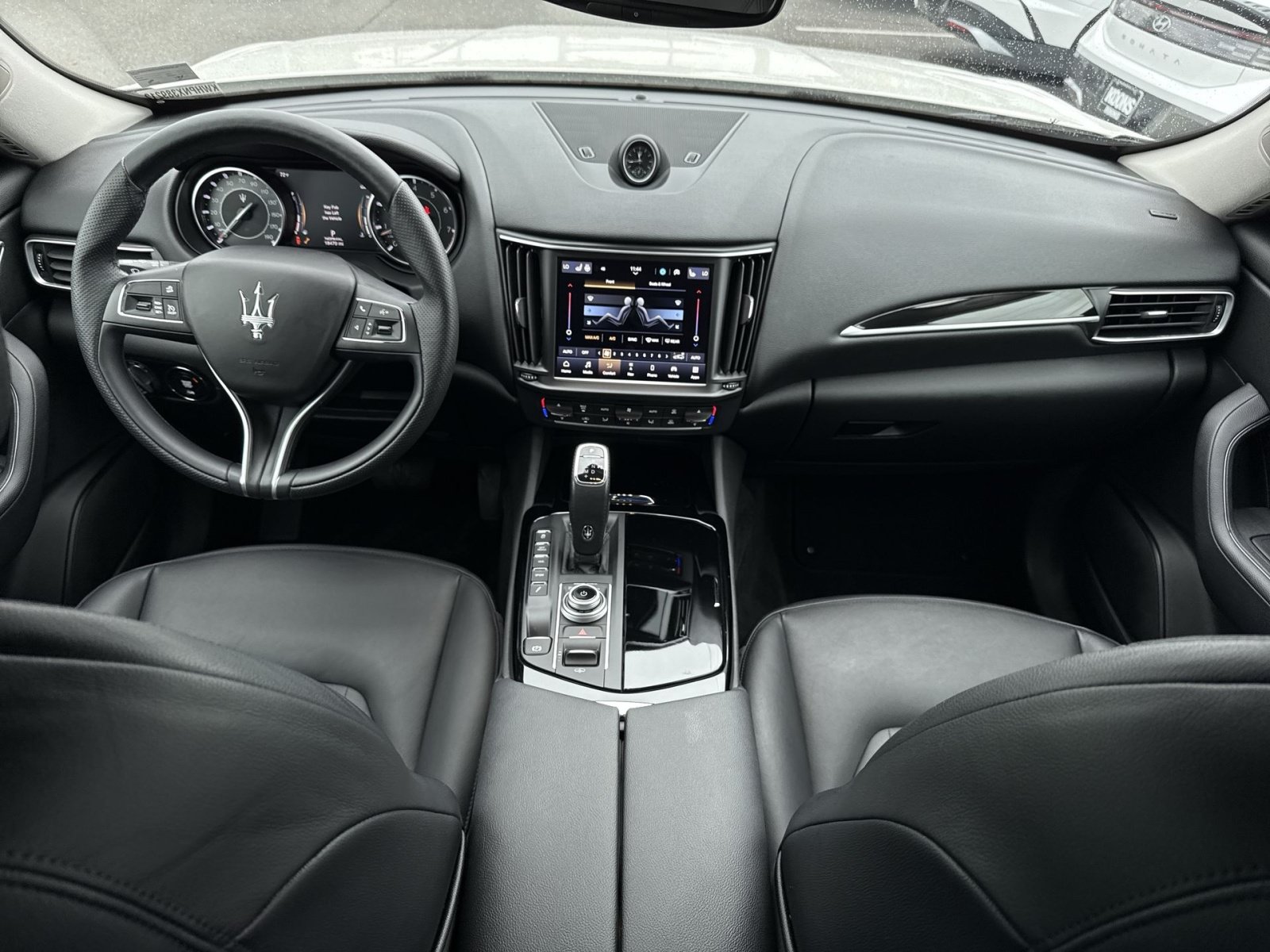 Used 2022 Maserati Levante GT AWD/4WD image 23