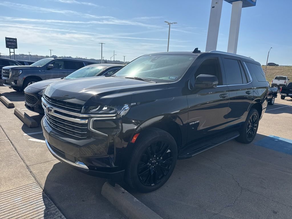 Used 2021 Chevrolet Tahoe LT w/ LT Signature Package image 1