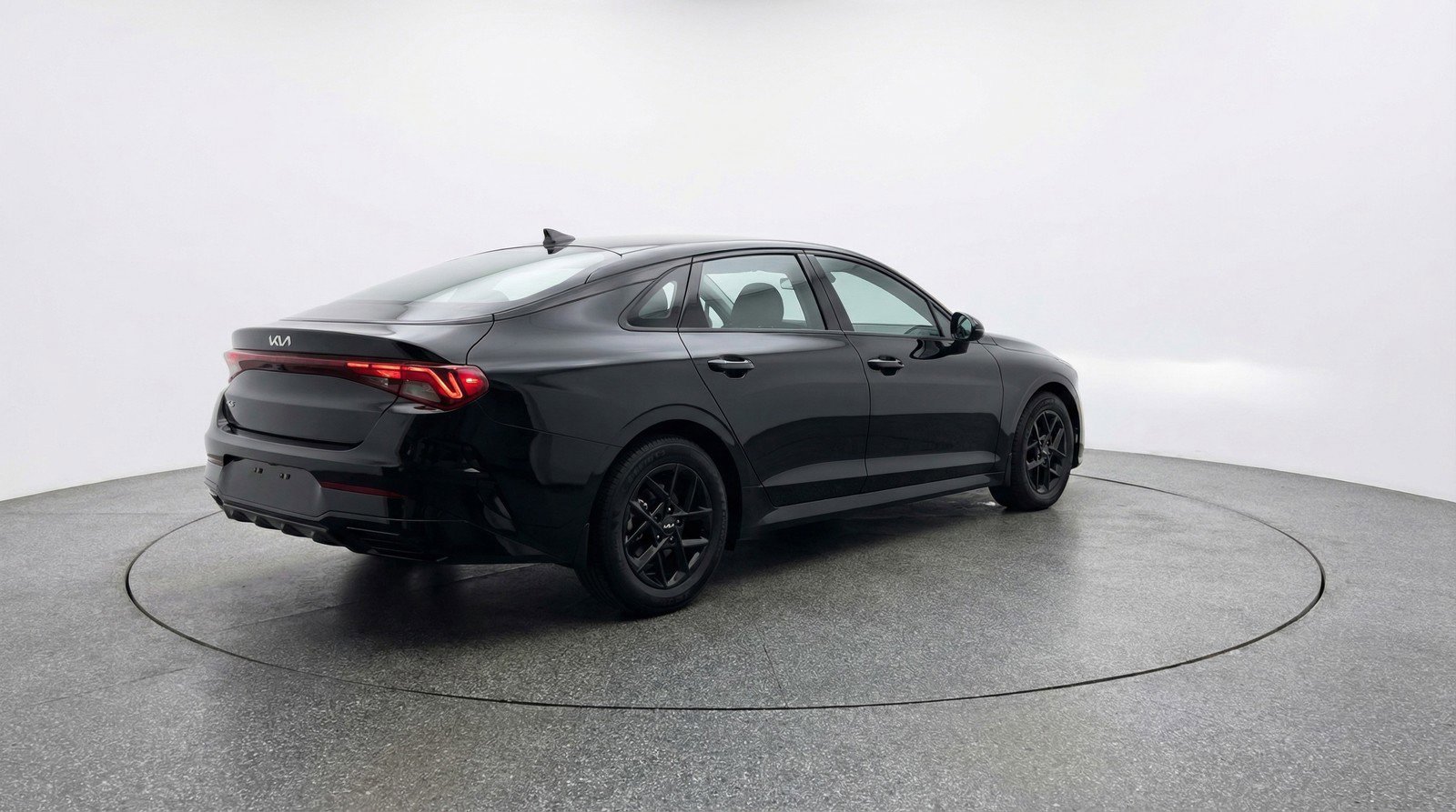 Used 2025 Kia K5 LXS FWD image 9