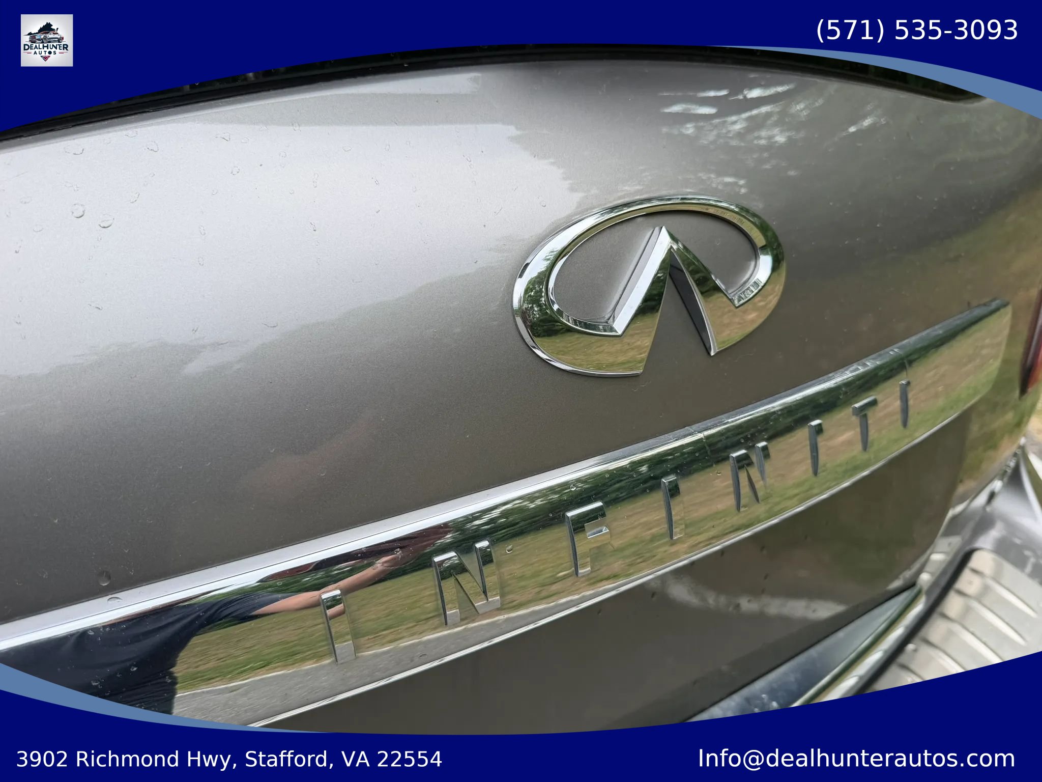 Used 2012 INFINITI QX56 4WD w/ Deluxe Touring Pkg image 12