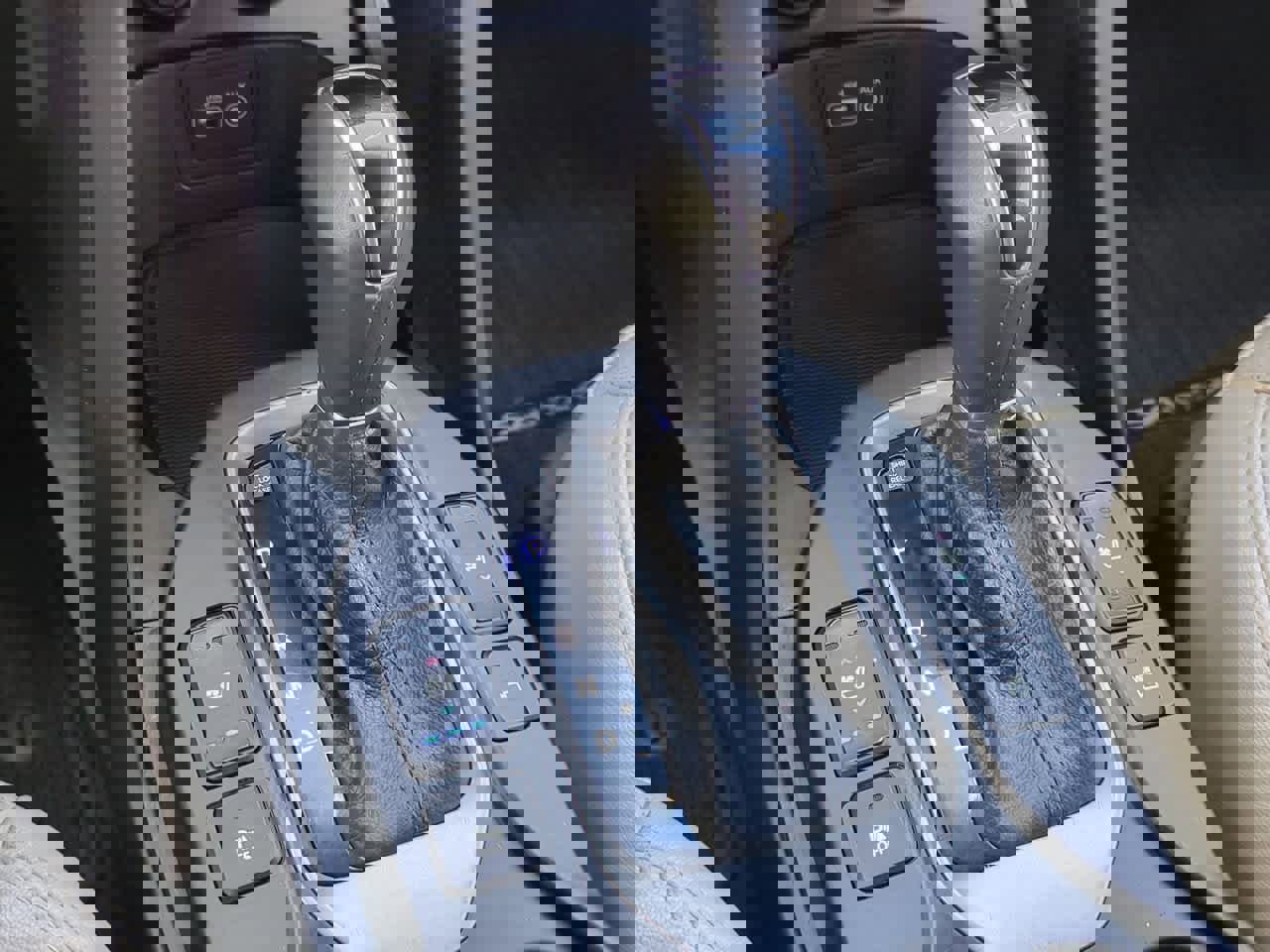 Used 2017 Hyundai Santa Fe Sport w/ 2.4L Tech Package 04 image 33