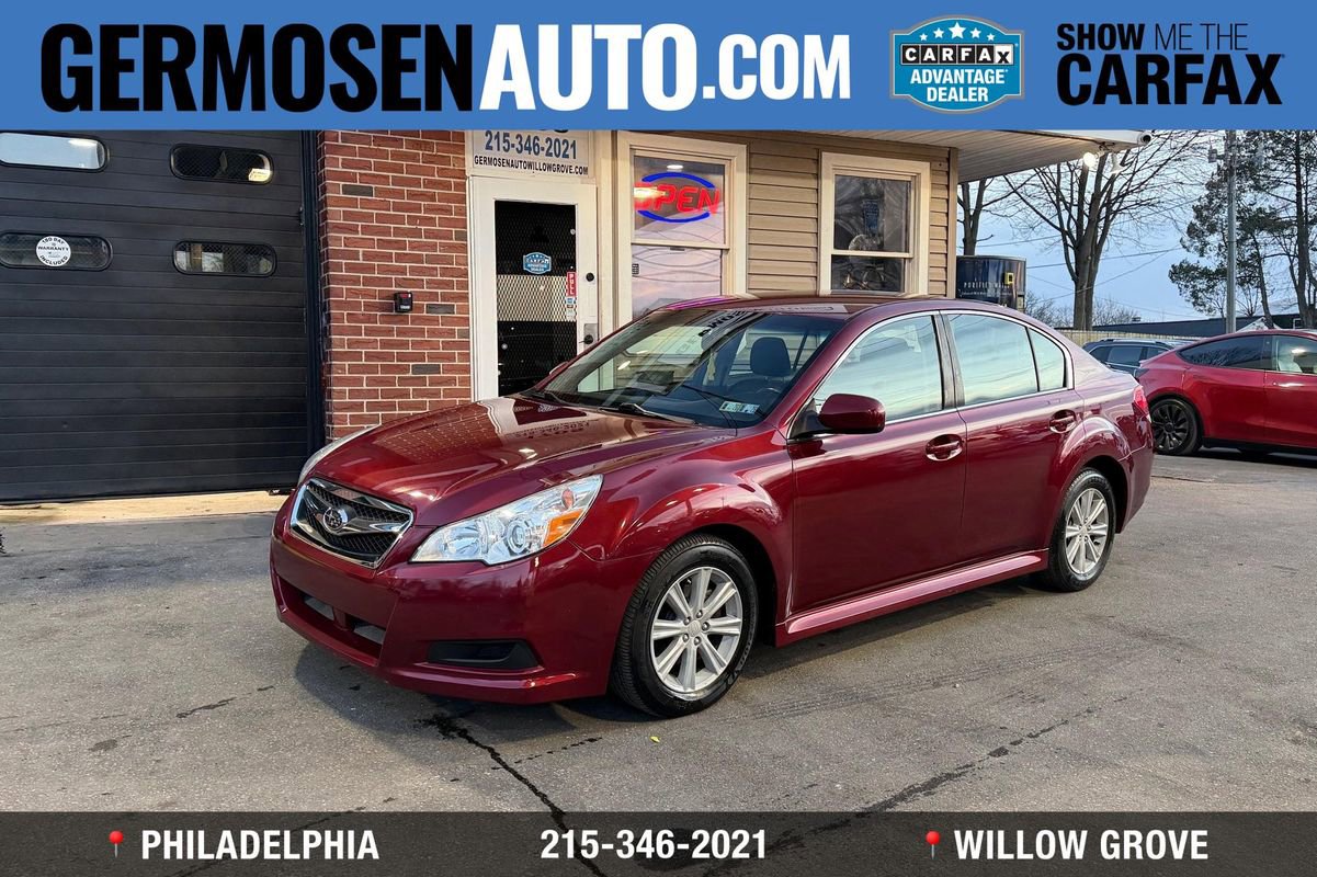 Used 2010 Subaru Legacy 2.5i Premium image 1