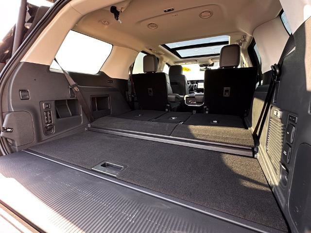 New 2025 Ford Expedition Active image 38