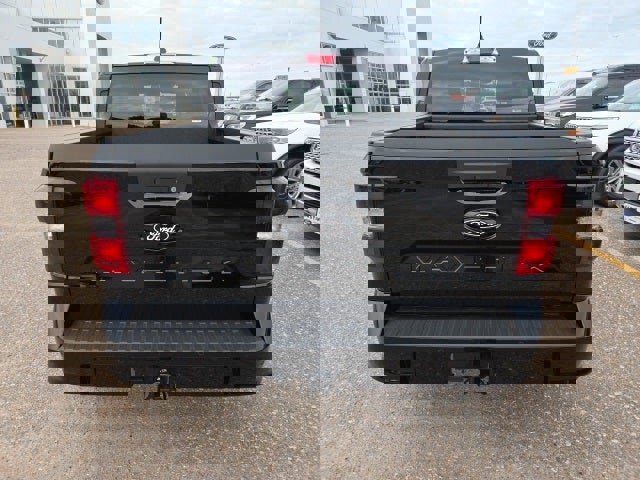 New 2025 Ford Maverick Lobo image 4