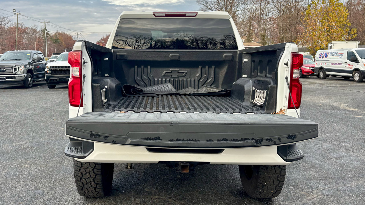 Used 2021 Chevrolet Silverado 1500 Custom w/ Safety Confidence Package image 10