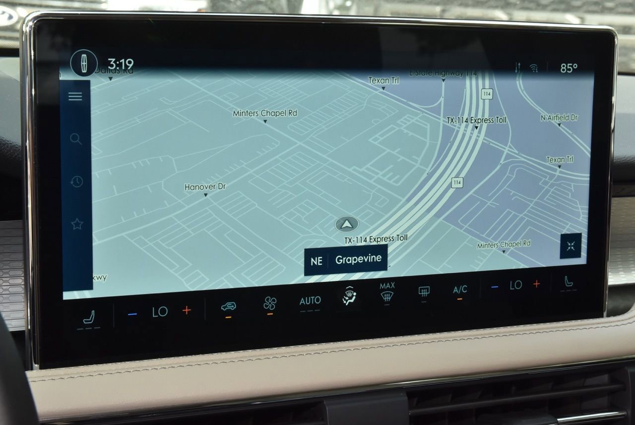 New 2026 Lincoln Corsair Premiere image 27