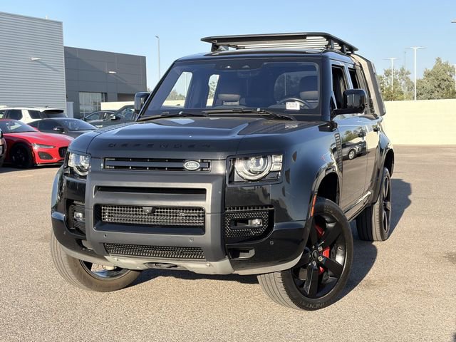 Used 2023 Land Rover Defender 110 X-Dynamic SE AWD/4WD image 3