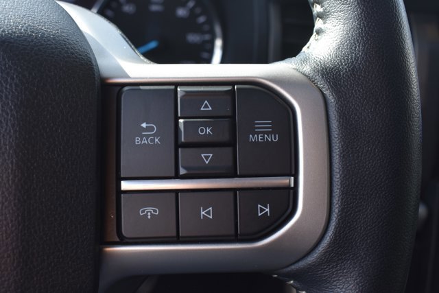 Used 2023 Ford Expedition XLT image 23